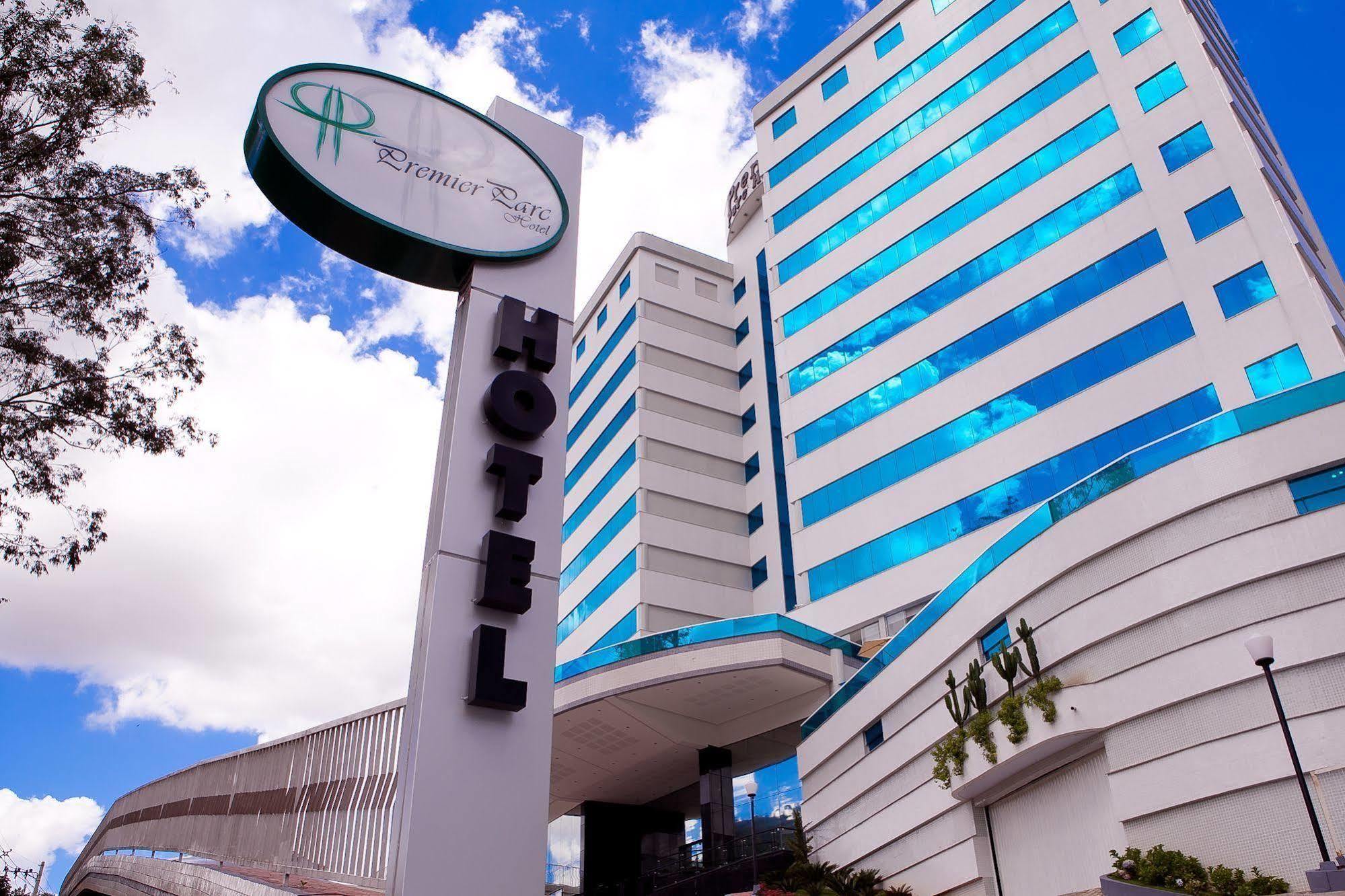 Premier Parc 4*