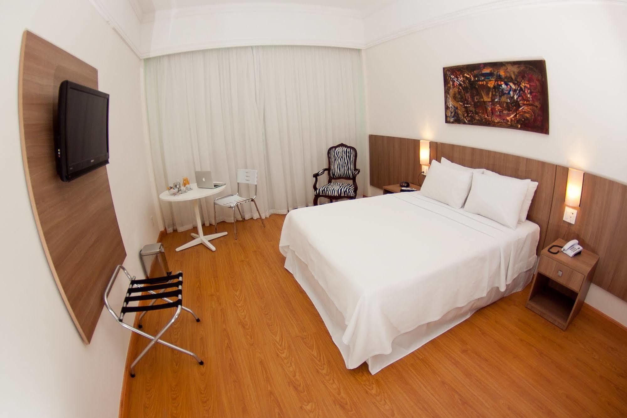 Premier Parc Hotel 4*